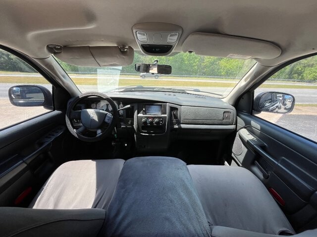 2005 Dodge Ram 1500 Truck in Flowery Branch, GA 30542 - 18132547 9