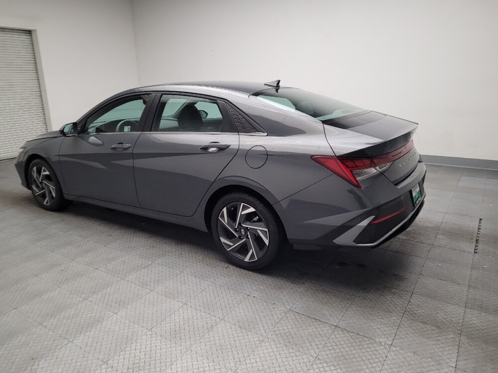 2025 Hyundai Elantra in Torrance, CA 90504 - 18132555 3