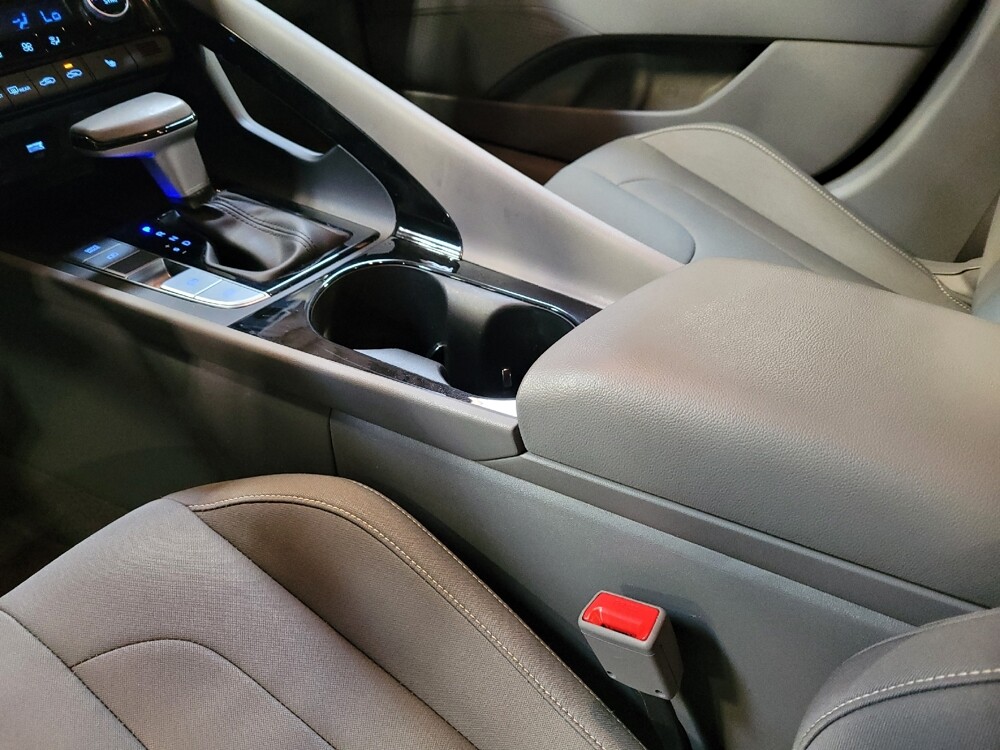 2025 Hyundai Elantra in Downey, CA 90241 - 18132556 26