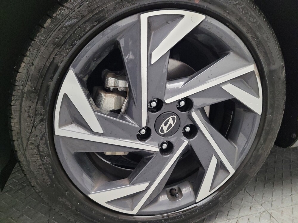 2025 Hyundai Elantra in Downey, CA 90241 - 18132556 31