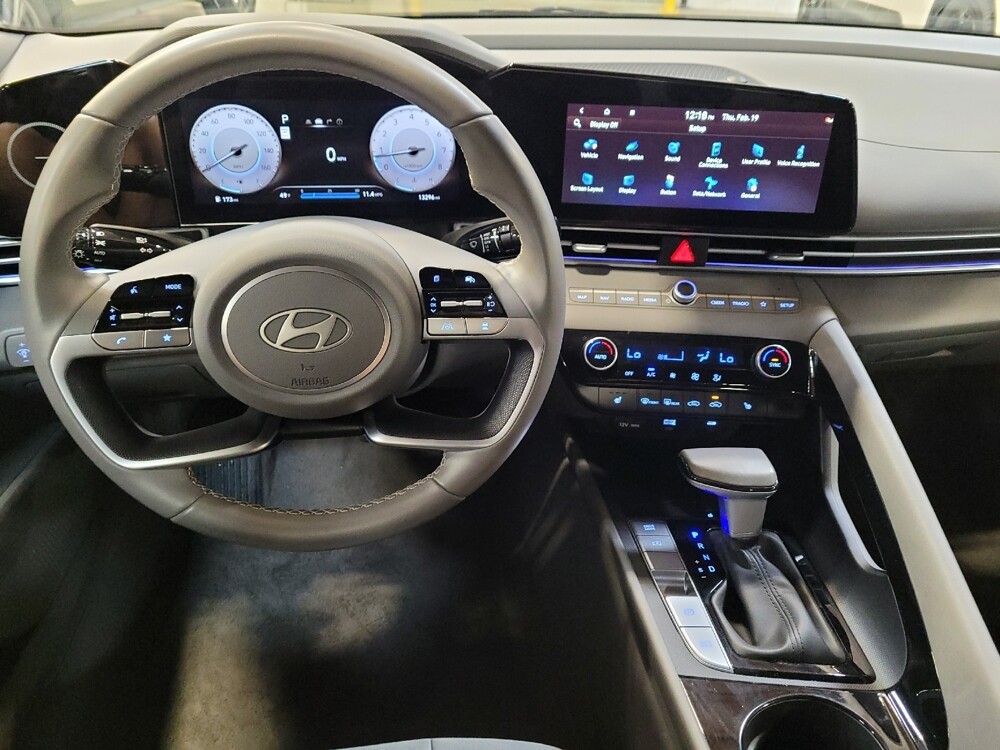 2025 Hyundai Elantra in Downey, CA 90241 - 18132556 22