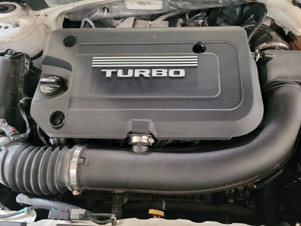 2019 Cadillac XT4 in Sacramento, CA 95821 - 18132558 30