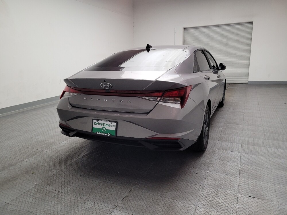 2023 Hyundai Elantra in Downey, CA 90241 - 18132559 7