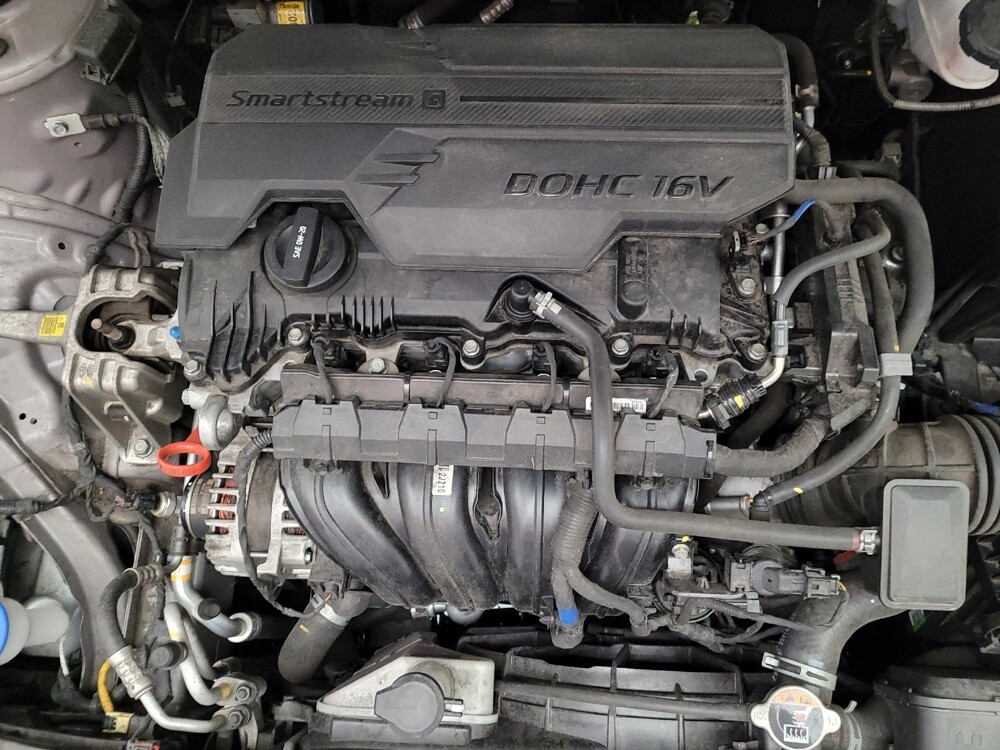 2023 Hyundai Elantra in Downey, CA 90241 - 18132559 30