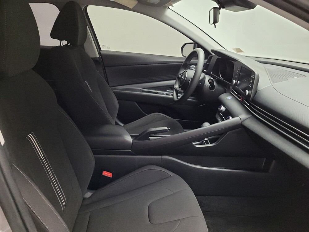 2023 Hyundai Elantra in Downey, CA 90241 - 18132559 21