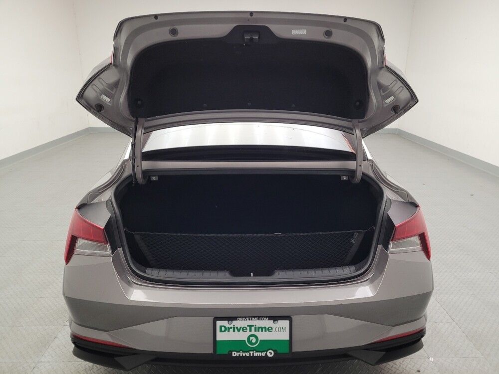 2023 Hyundai Elantra in Downey, CA 90241 - 18132559 29