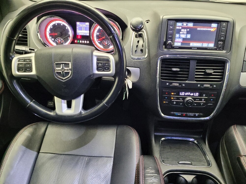 2019 Dodge Grand Caravan in Downey, CA 90241 - 18132560 22