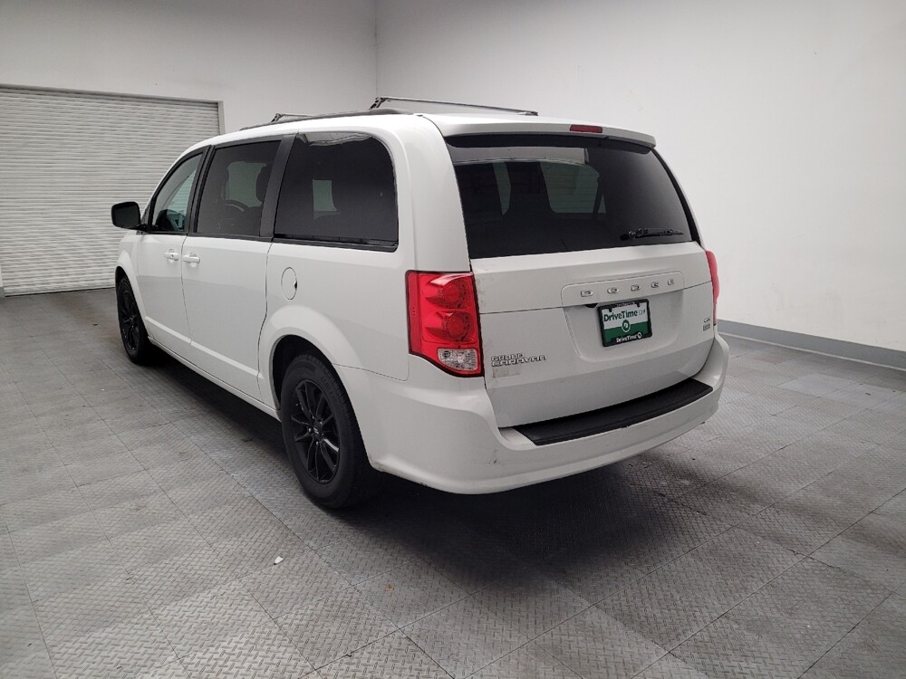 2019 Dodge Grand Caravan in Downey, CA 90241 - 18132560 5
