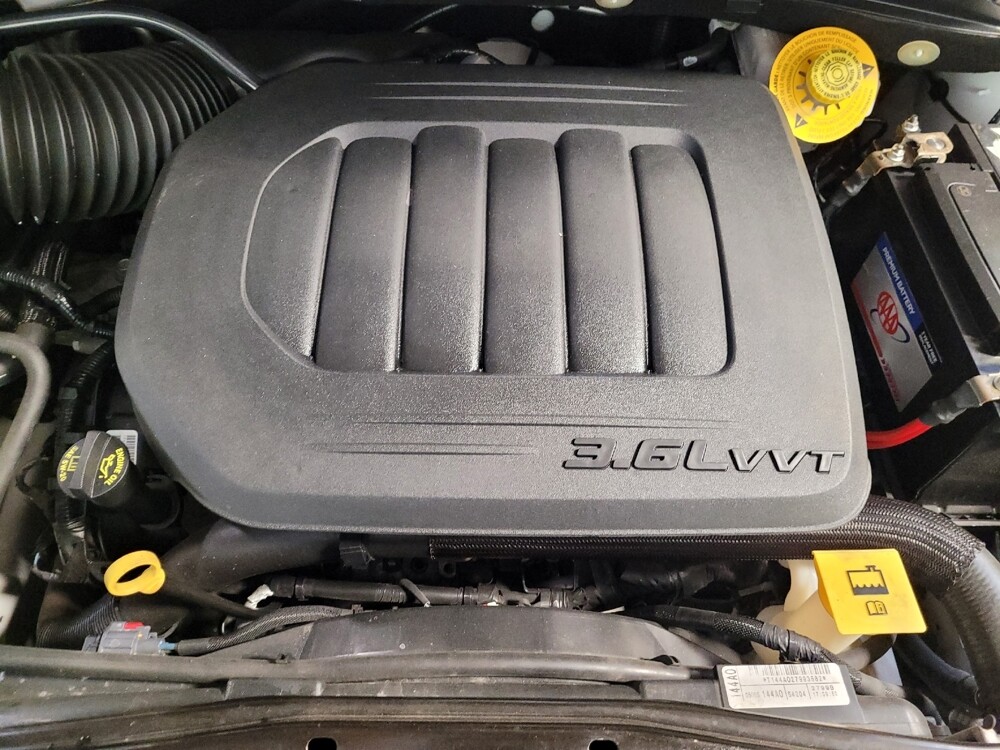 2019 Dodge Grand Caravan in Downey, CA 90241 - 18132560 30