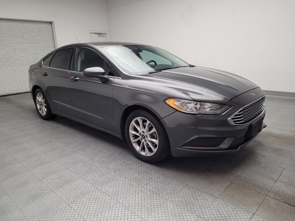 2017 Ford Fusion in Fresno, CA 93726 - 18132562 13