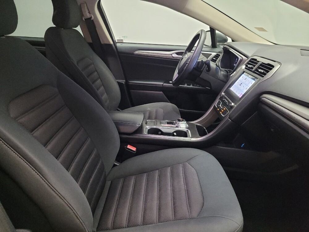 2017 Ford Fusion in Fresno, CA 93726 - 18132562 21