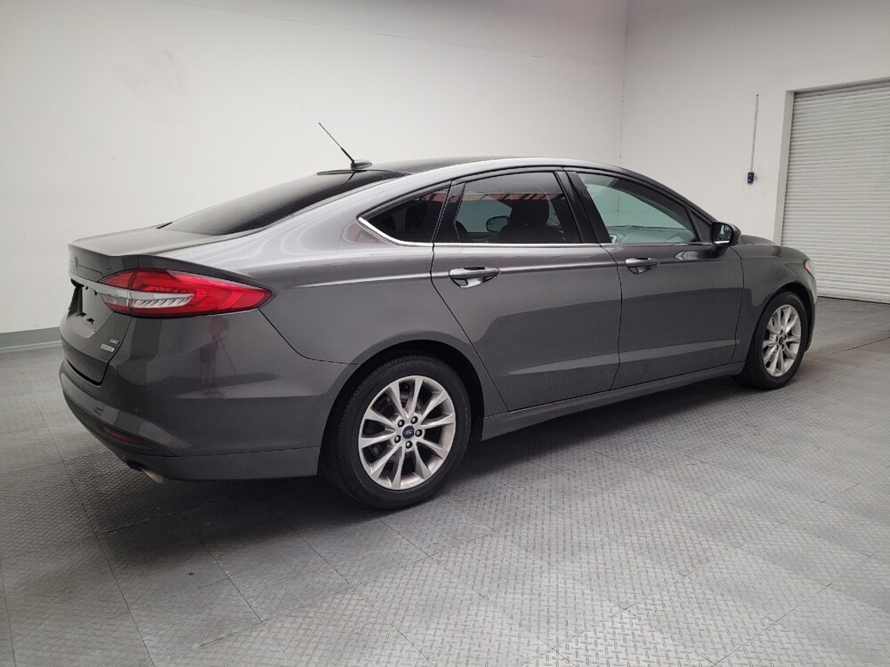 2017 Ford Fusion in Fresno, CA 93726 - 18132562 10