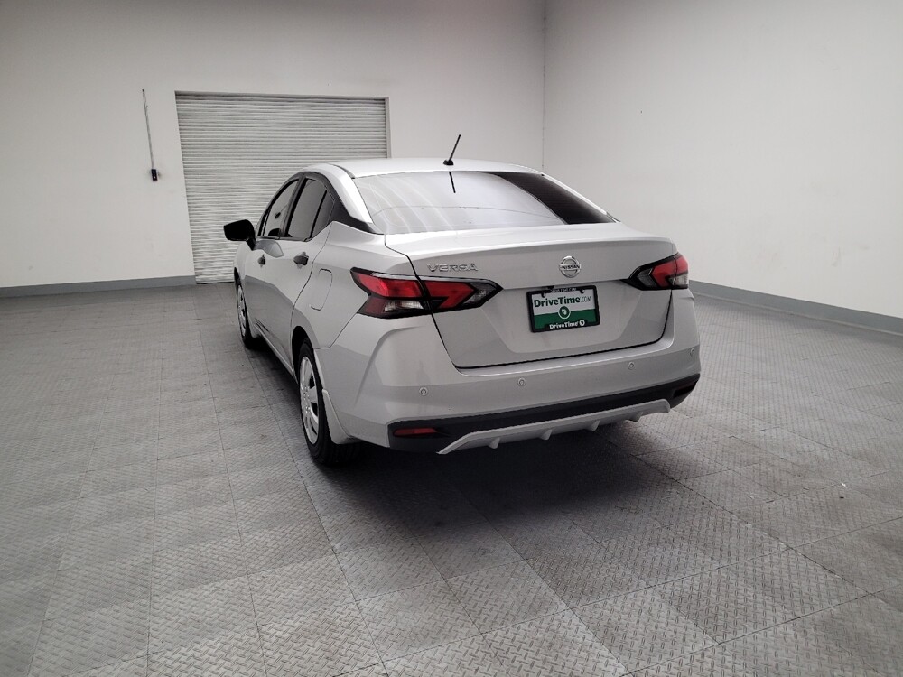 2021 Nissan Versa in Fresno, CA 93726 - 18132565 6