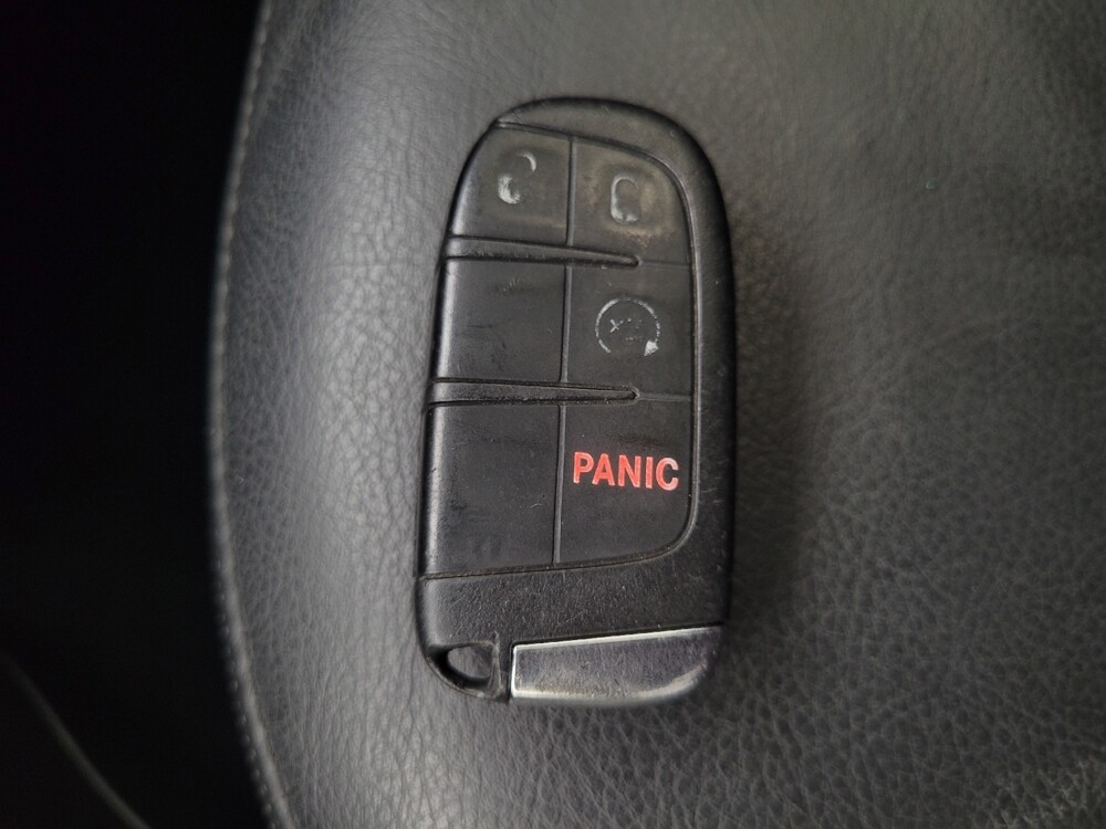 2016 Jeep Renegade in Conyers, GA 30094 - 18132566 32