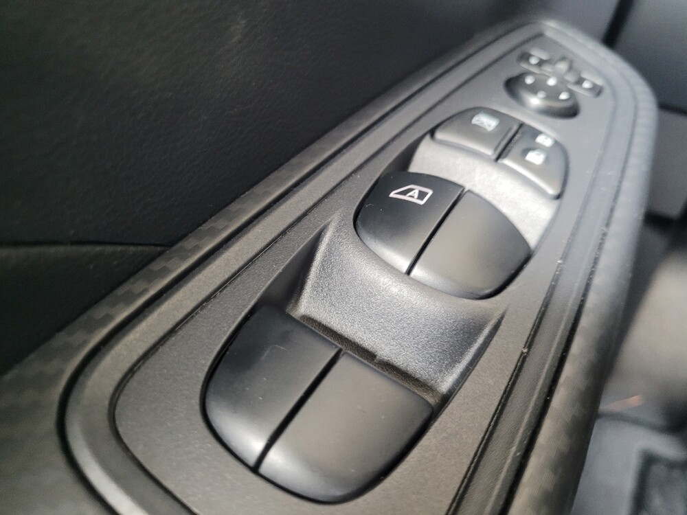 2025 Nissan Versa in Albany, GA 31705 - 18132572 27