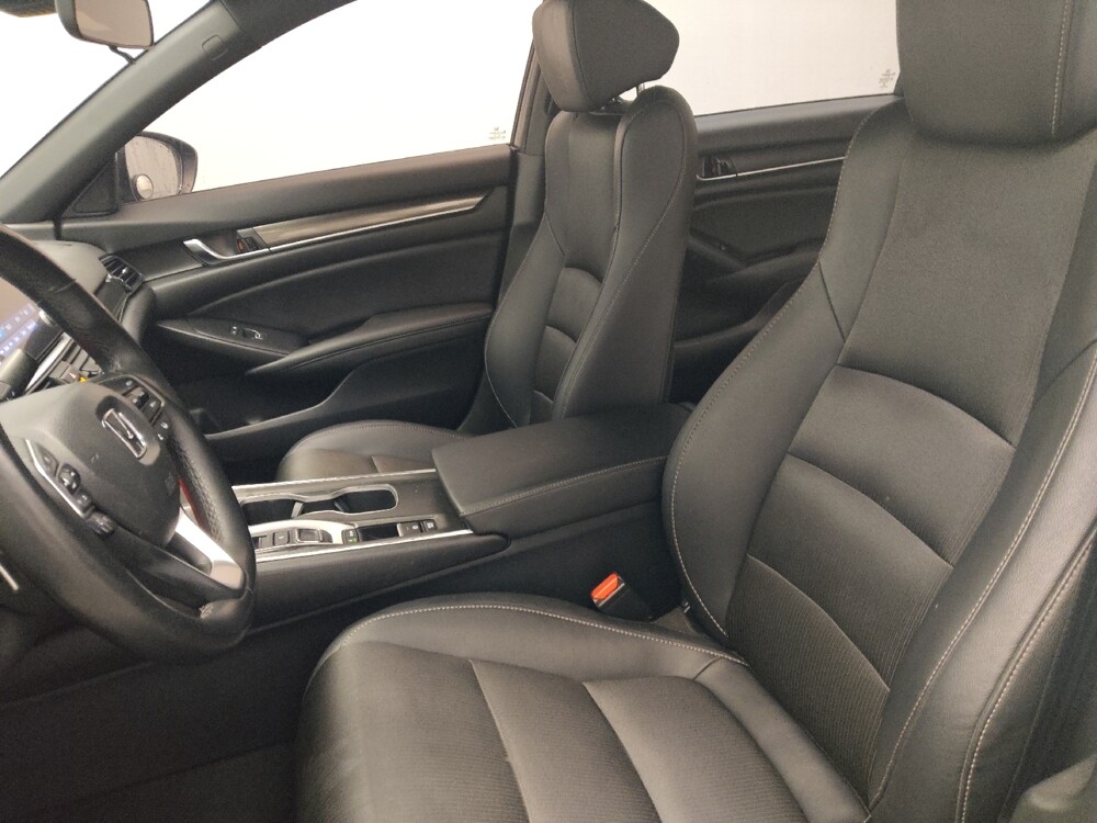 2019 Honda Accord in Marietta, GA 30062 - 18132573 17