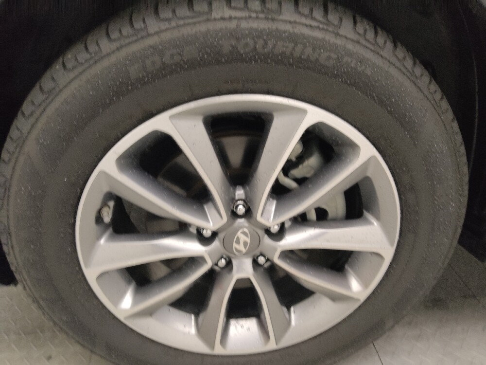 2018 Hyundai Santa Fe in Athens, GA 30606 - 18132576 31