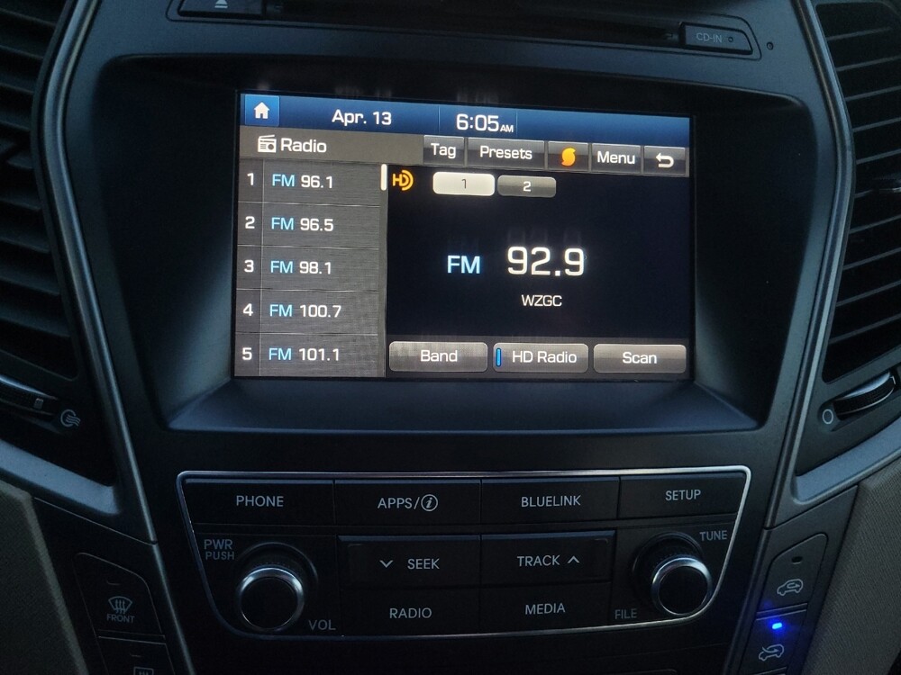 2018 Hyundai Santa Fe in Athens, GA 30606 - 18132576 25