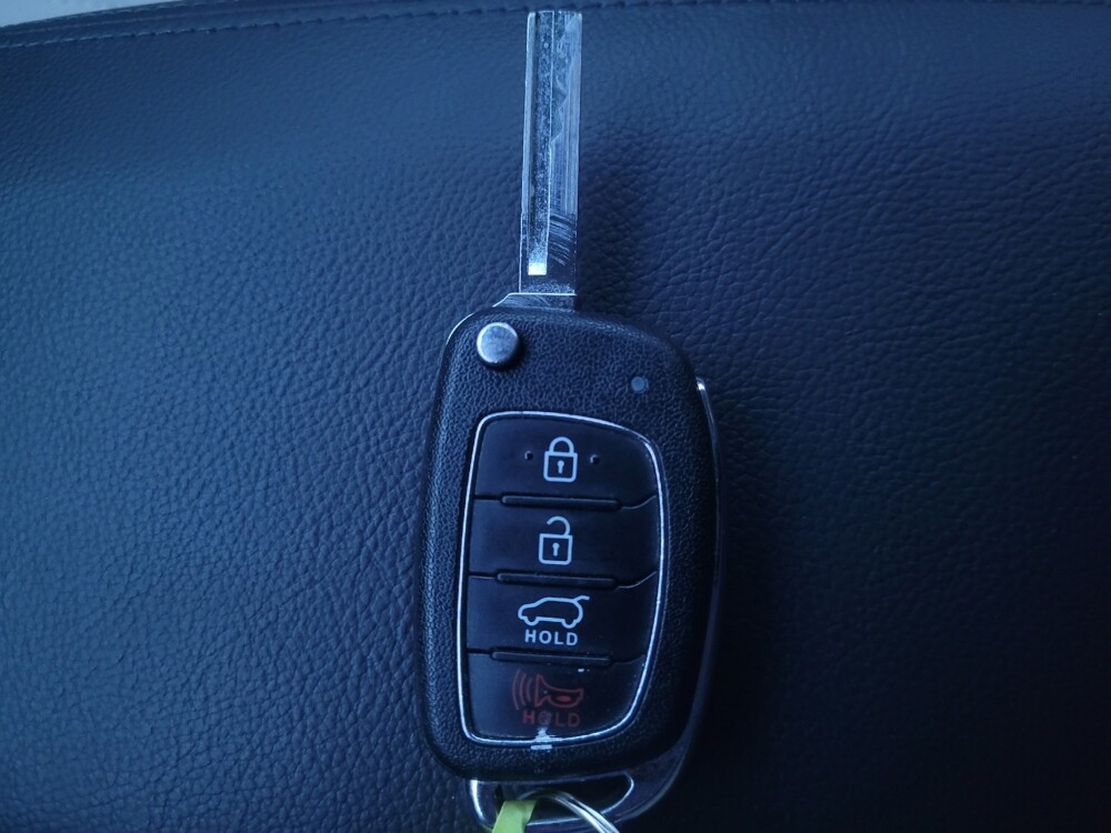 2018 Hyundai Santa Fe in Athens, GA 30606 - 18132576 32