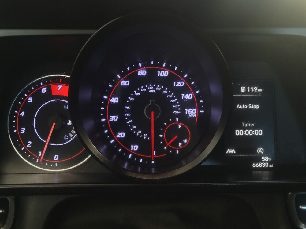 2023 Hyundai Elantra in Morrow, GA 30260 - 18132584 23