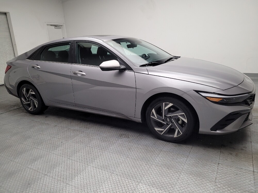 2025 Hyundai Elantra in Montclair, CA 91763 - 18132586 11