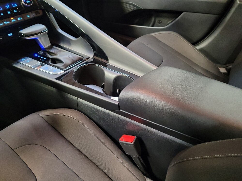 2025 Hyundai Elantra in Montclair, CA 91763 - 18132586 26