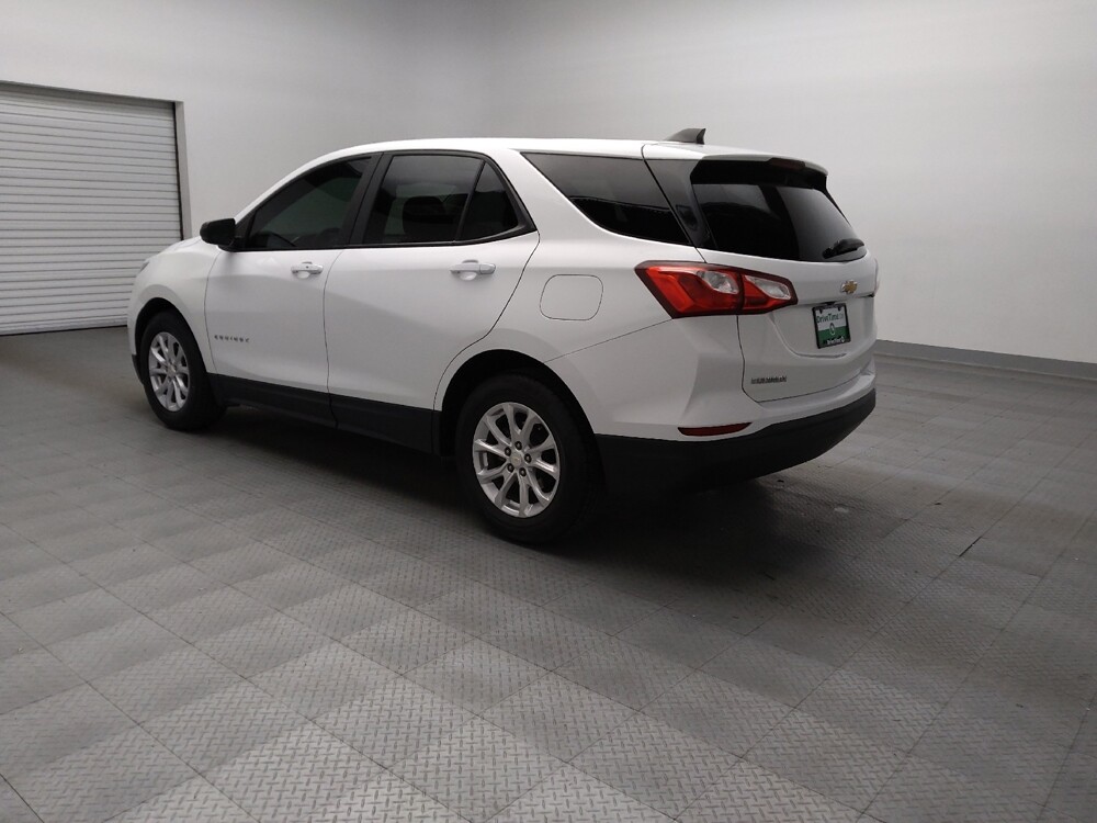 2021 Chevrolet Equinox in Live Oak, TX 78233 - 18132588 5