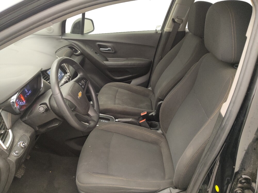 2019 Chevrolet Trax in Houston, TX 77060 - 18132591 17