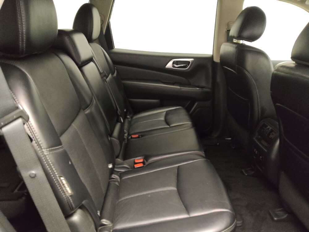 2019 Nissan Pathfinder in Lewisville, TX 75067 - 18132593 19