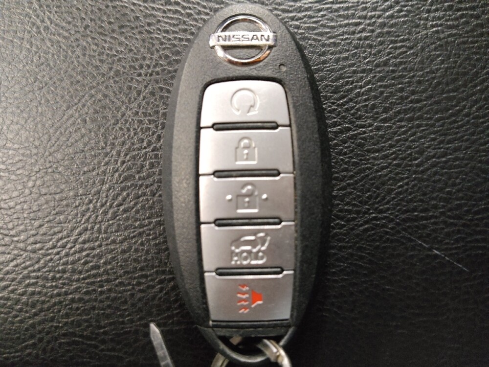 2019 Nissan Pathfinder in Lewisville, TX 75067 - 18132593 32