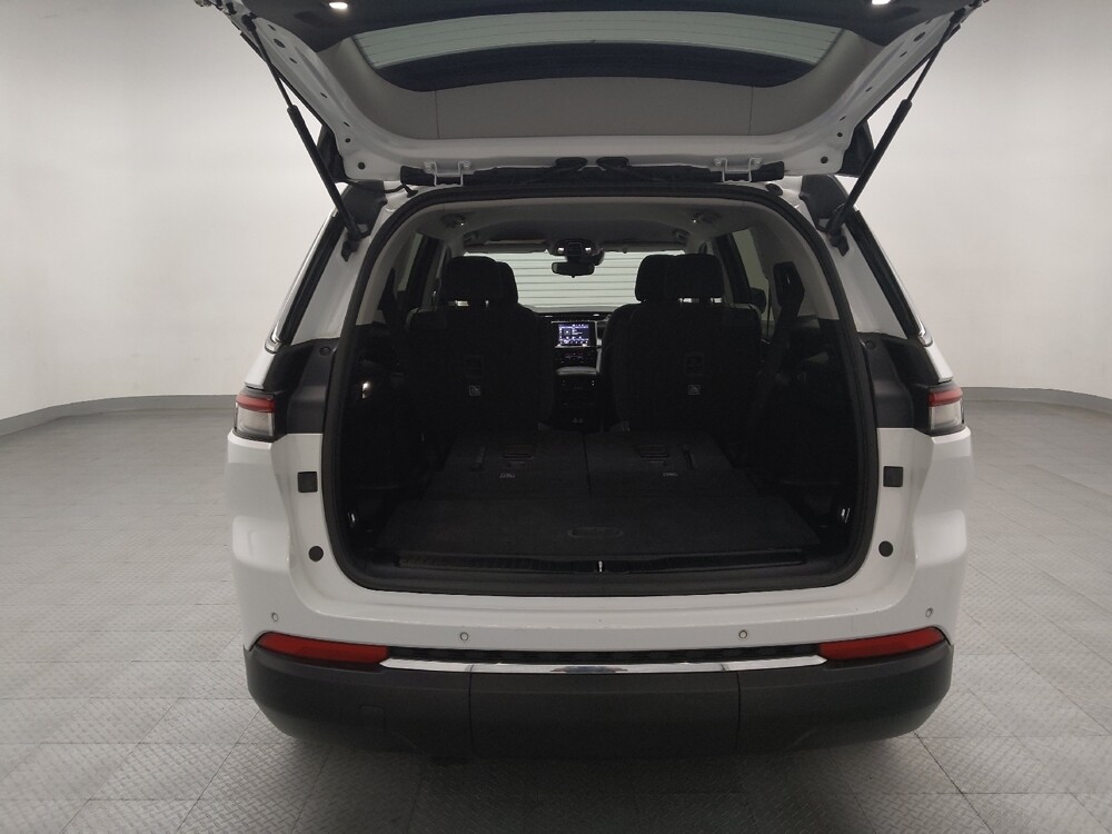 2023 Jeep Grand Cherokee L in Oklahoma City, OK 73139 - 18132601 29