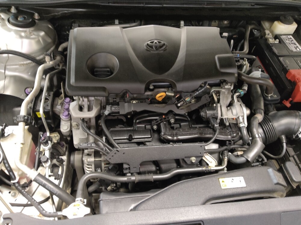 2018 Toyota Camry in Fort Worth, TX 76116 - 18132604 30