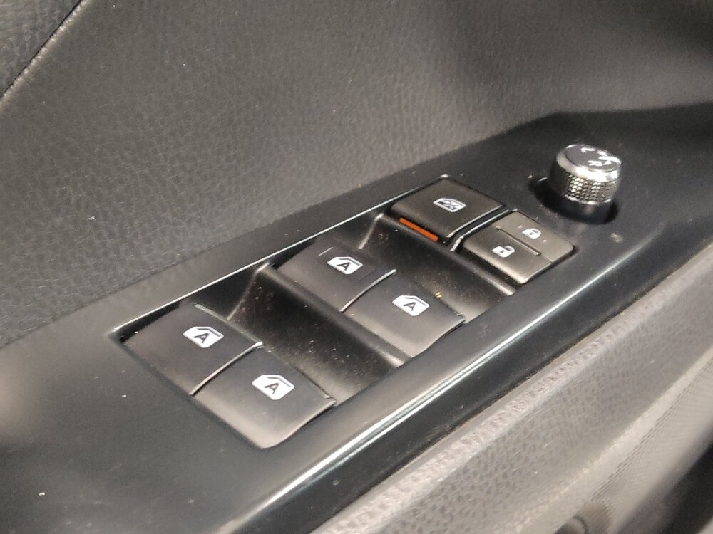 2018 Toyota Camry in Fort Worth, TX 76116 - 18132604 27