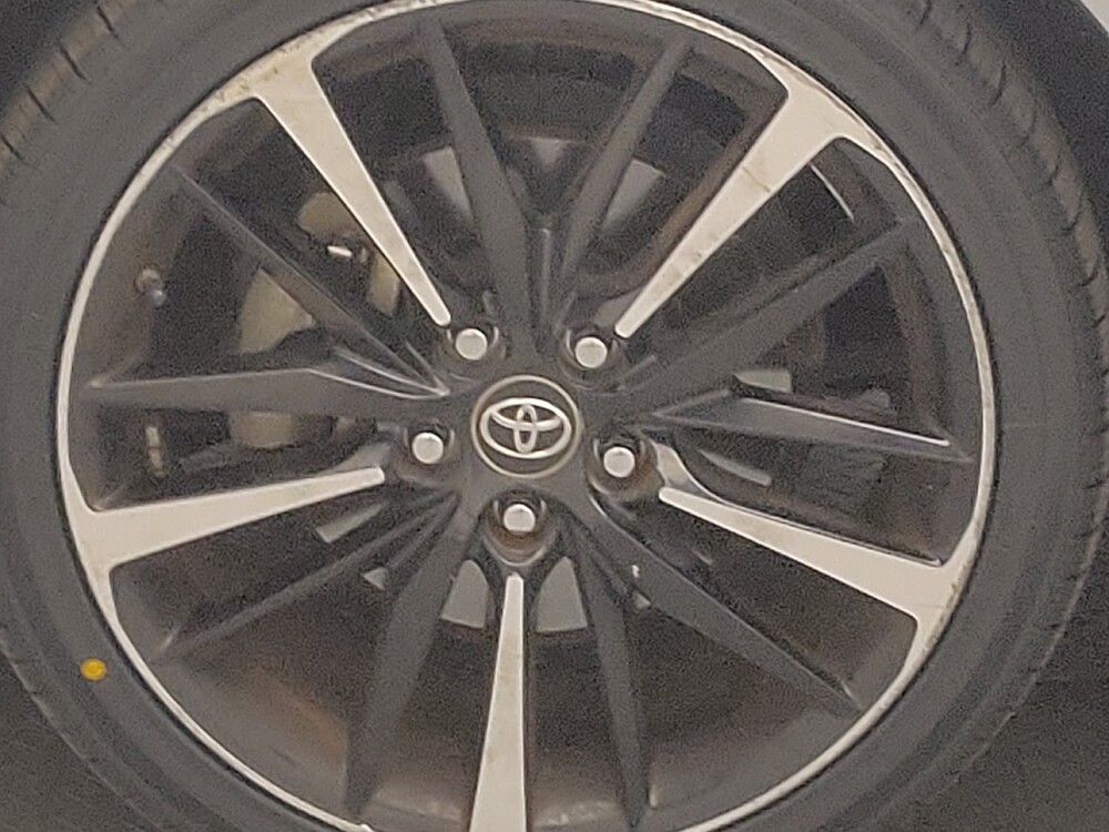 2018 Toyota Camry in Fort Worth, TX 76116 - 18132604 31