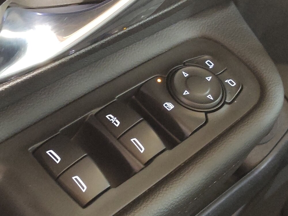 2022 GMC Terrain in Lubbock, TX 79424 - 18132605 27