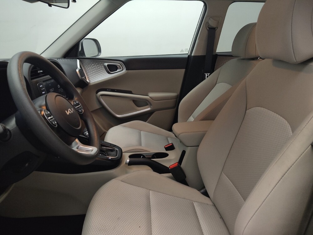 2025 Kia Soul in Fort Worth, TX 76116 - 18132607 17