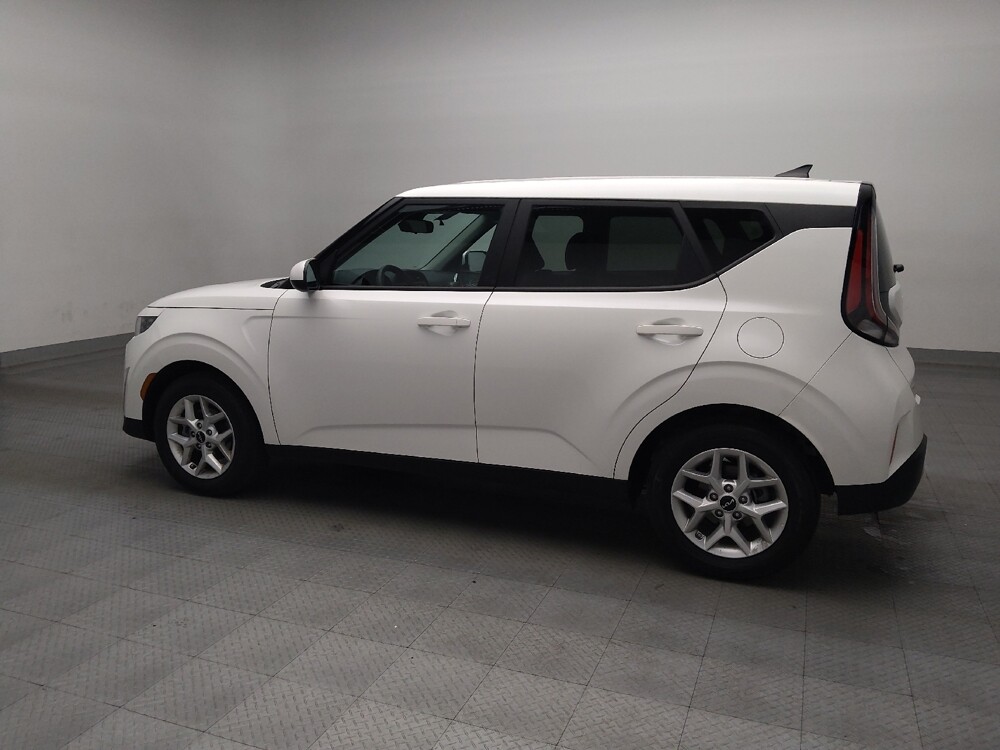 2025 Kia Soul in Fort Worth, TX 76116 - 18132607 3