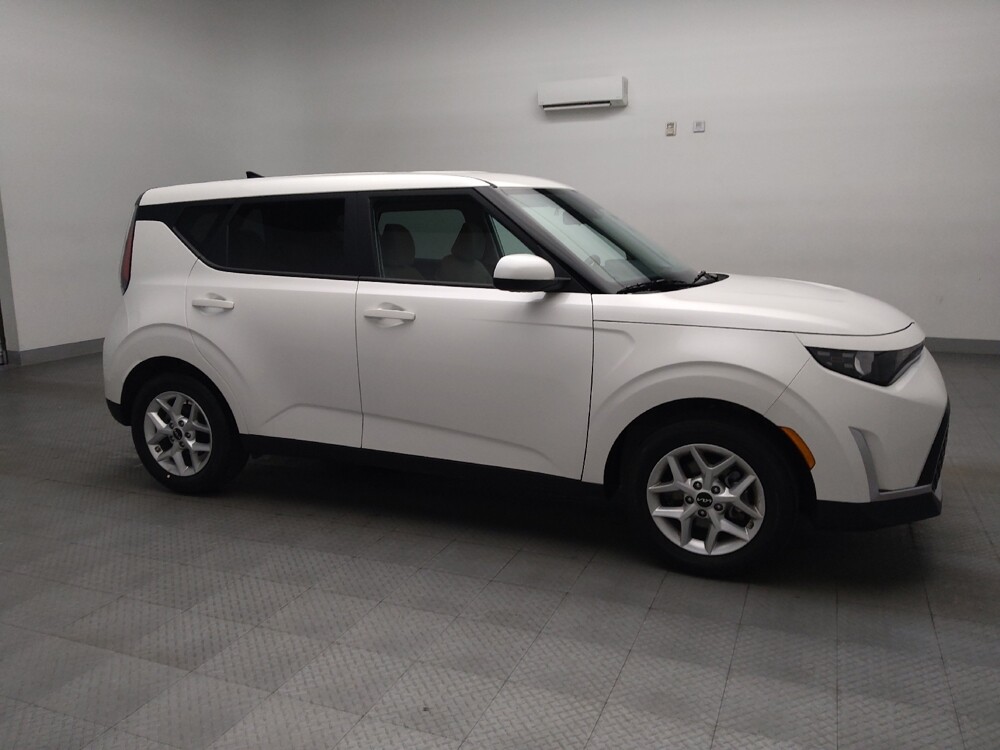 2025 Kia Soul in Fort Worth, TX 76116 - 18132607 11