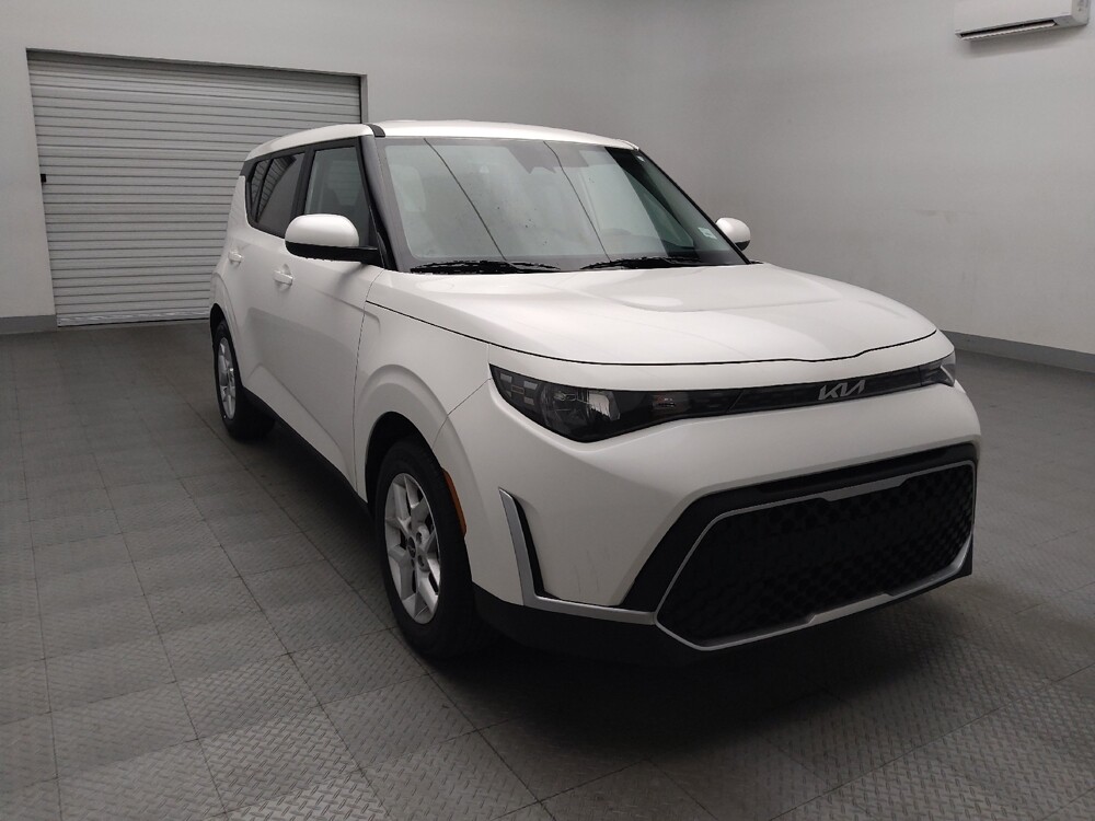 2025 Kia Soul in Fort Worth, TX 76116 - 18132607 13