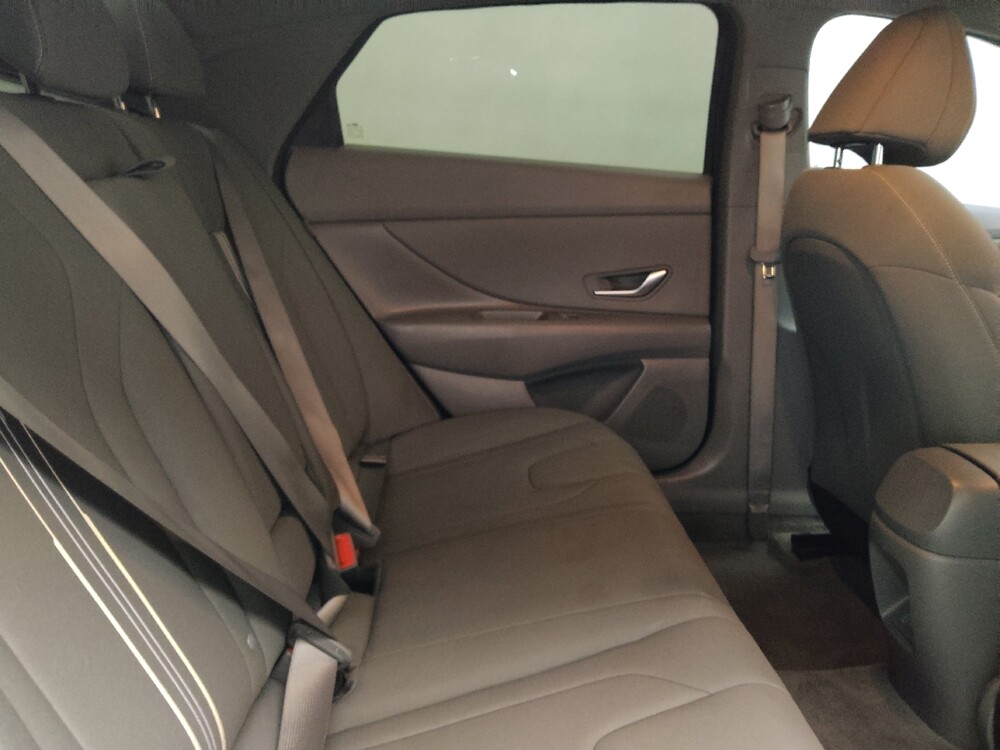 2024 Hyundai Elantra in Arlington, TX 76011 - 18132611 19