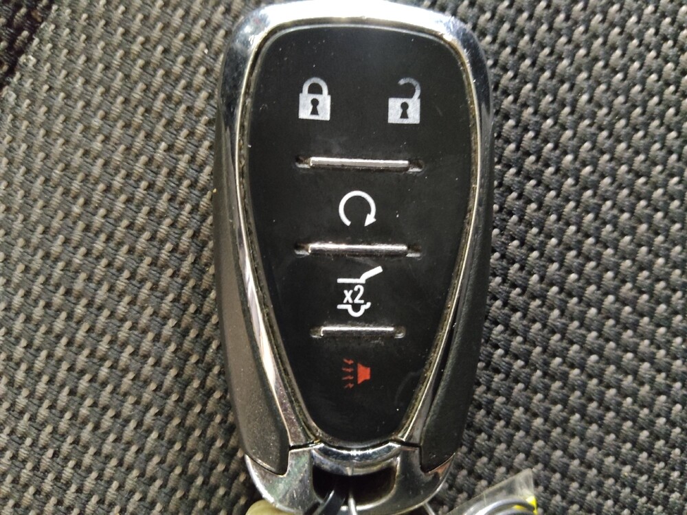 2020 Chevrolet Traverse in Fort Worth, TX 76116 - 18132612 32