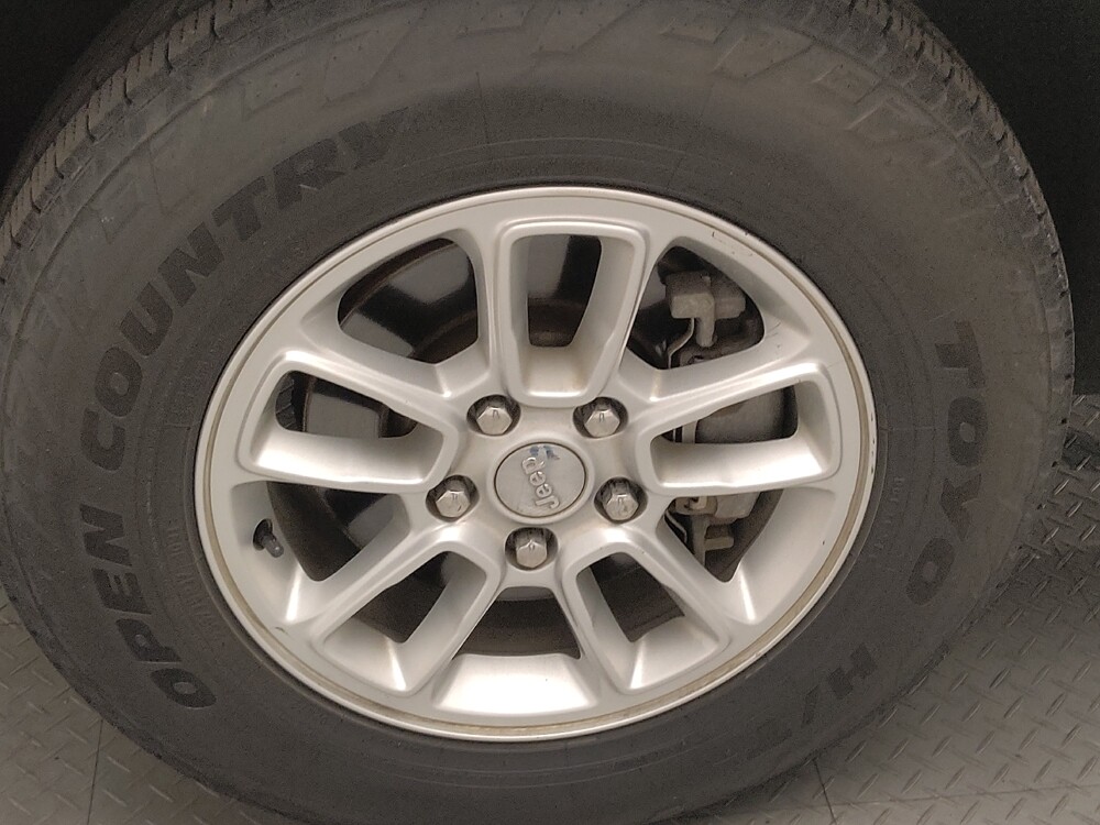 2018 Jeep Grand Cherokee in Lubbock, TX 79424 - 18132613 31