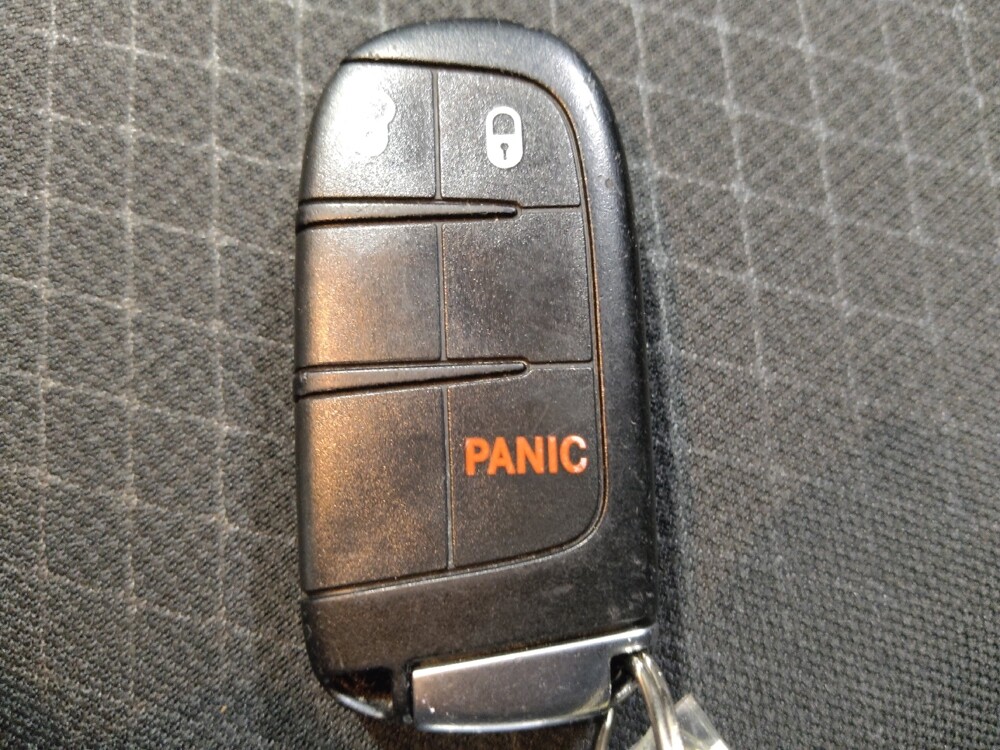 2018 Jeep Grand Cherokee in Lubbock, TX 79424 - 18132613 32