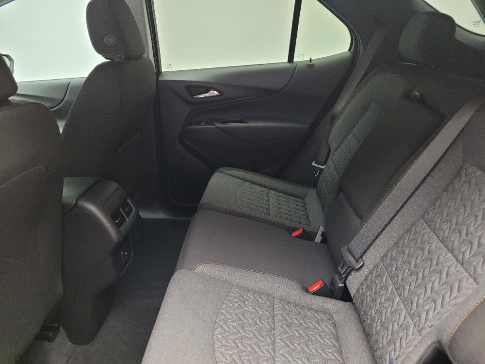 2024 Chevrolet Equinox in Eastpointe, MI 48021 - 18132614 19