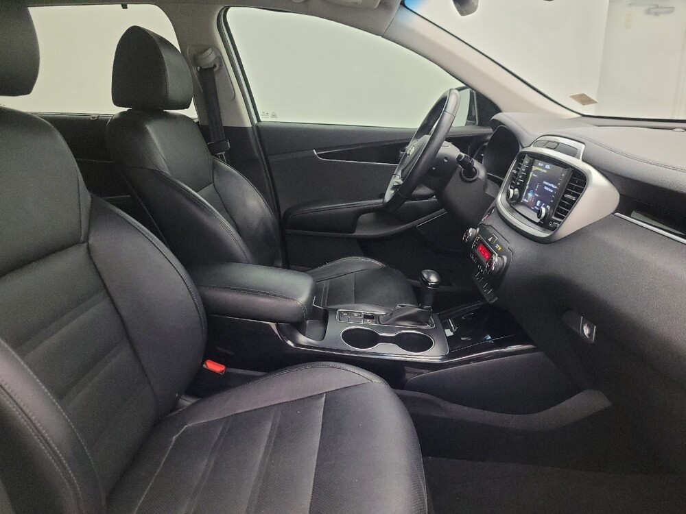 2019 Kia Sorento in Phoenix, AZ 85022 - 18132616 21