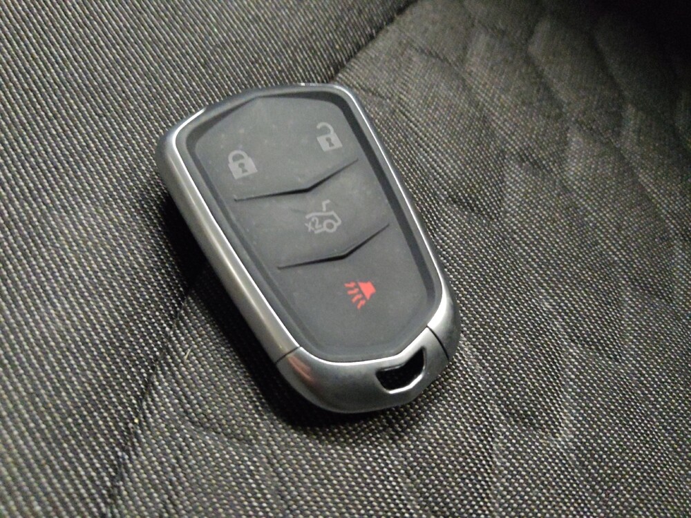 2019 Chevrolet Equinox in Glendale, AZ 85301 - 18132617 32