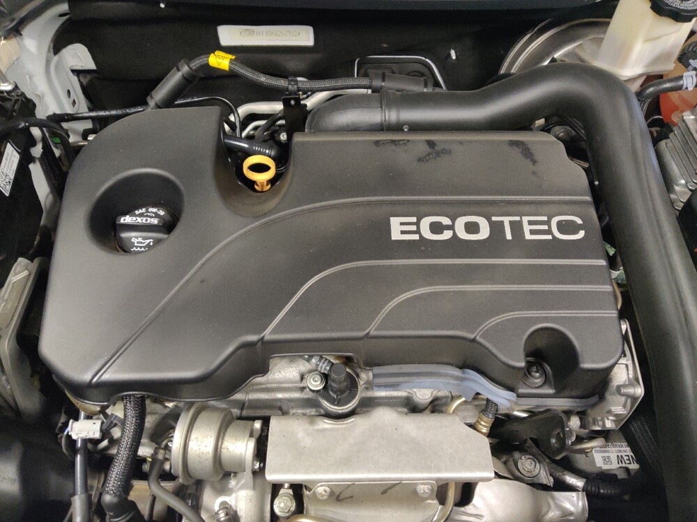 2019 Chevrolet Equinox in Glendale, AZ 85301 - 18132617 30