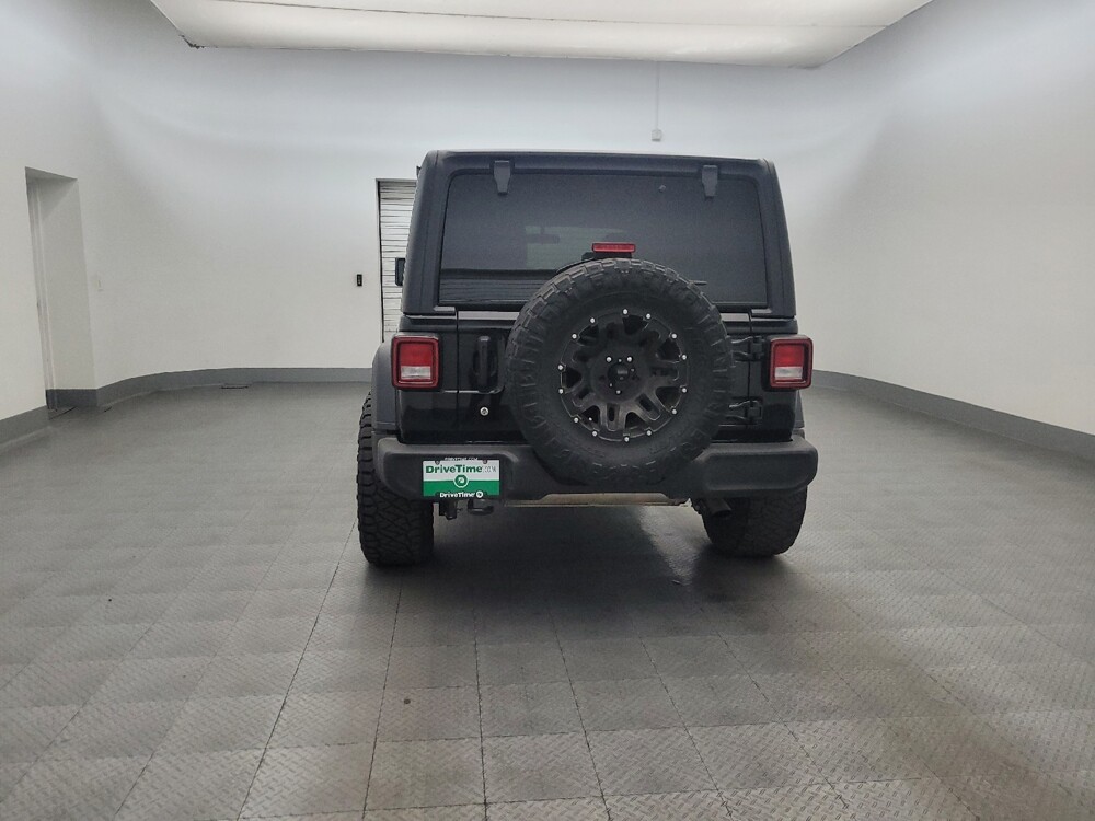 2018 Jeep Wrangler in Phoenix, AZ 85015 - 18132618 6