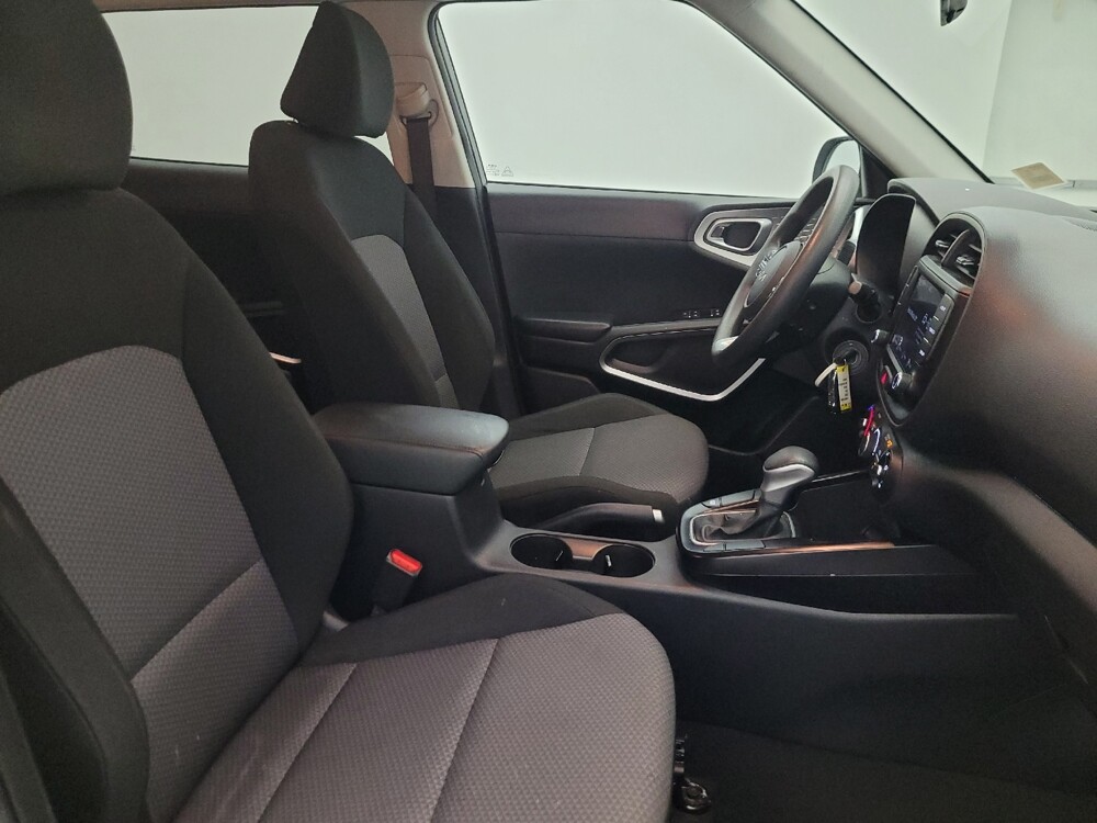 2023 Kia Soul in Tucson, AZ 85705 - 18132623 21