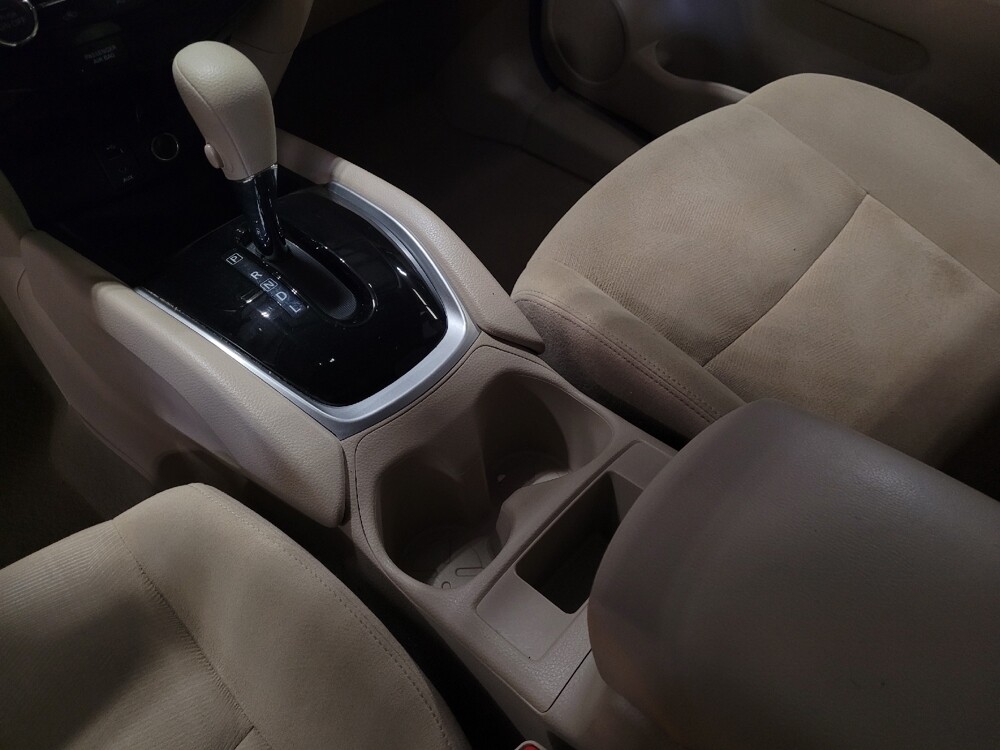 2015 Nissan Rogue in Jackson, MS 39211 - 18132624 26